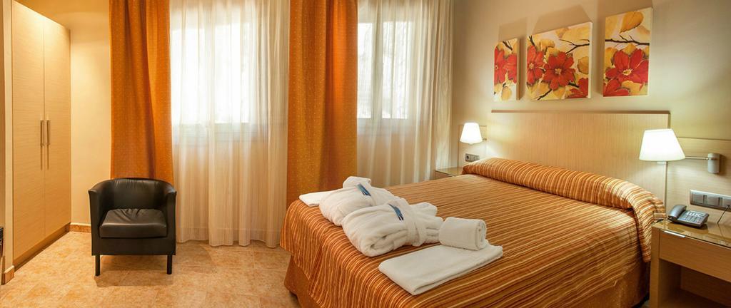 Confluent Health Resort Cofrentes Kamer foto